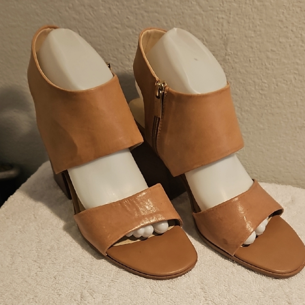 ISOLA Tan Women's Sandals